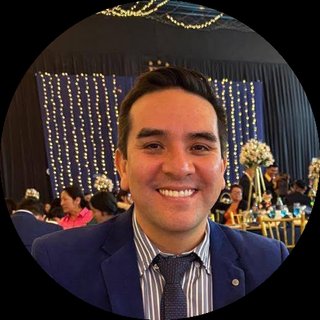 Optom. Ángel Macedo Mariano