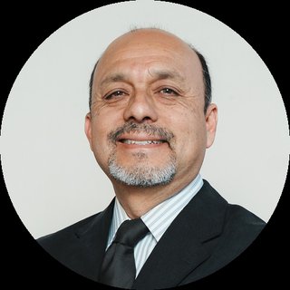 Mtro. Francisco Pérez Robles